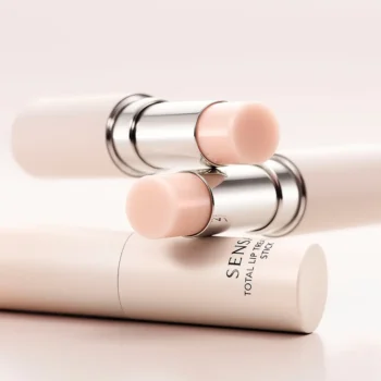SENSAI TOTAL Labbra Trattamento stick 5.2 gr